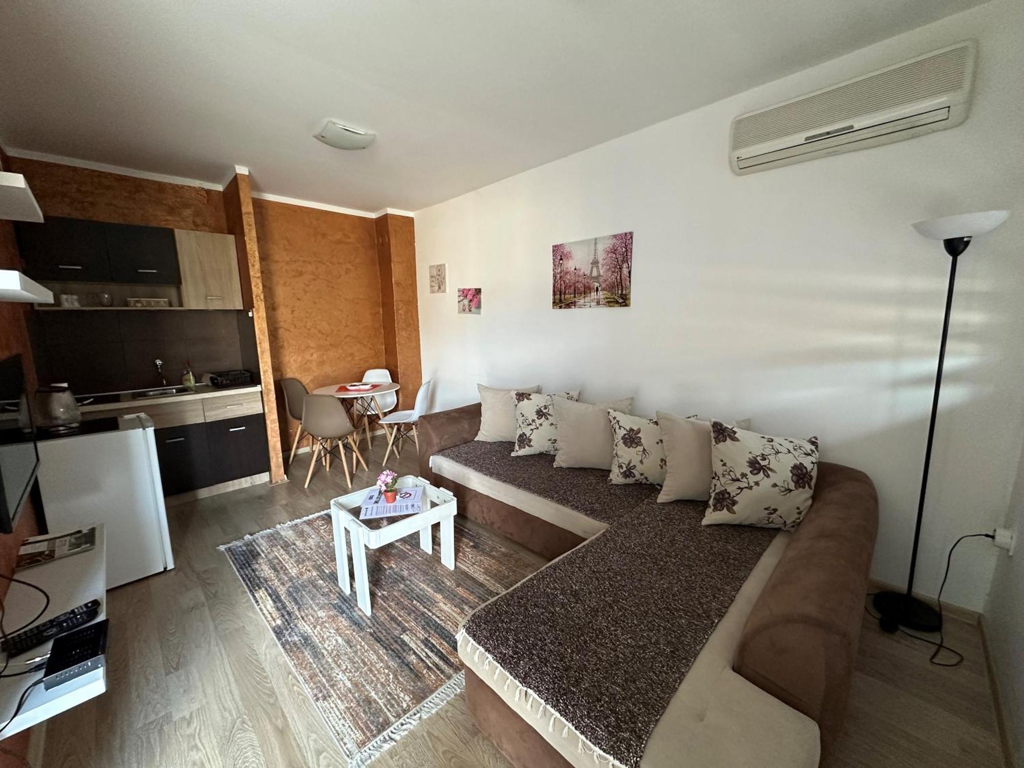 Apartmani Vucinic Cetinje Ngoại thất bức ảnh