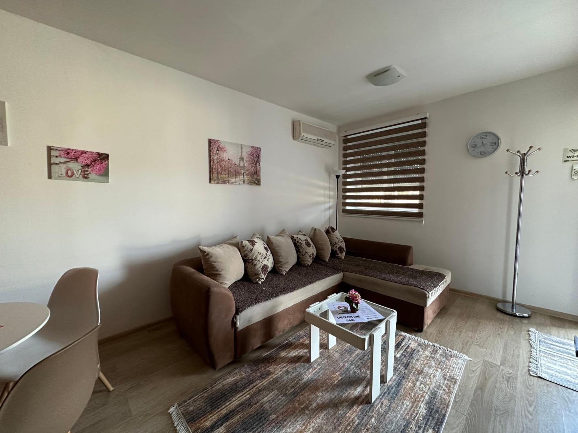 Apartmani Vucinic Cetinje Ngoại thất bức ảnh